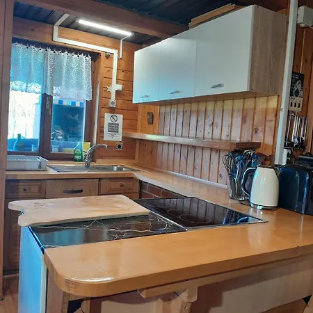 Počitniška hiša Fairytale Wooden House By Ljubljana