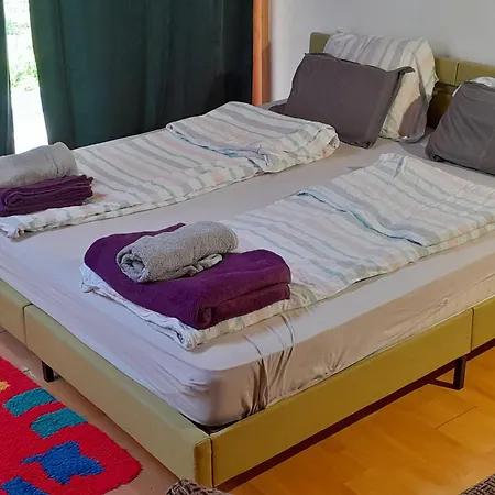 童话木屋 *