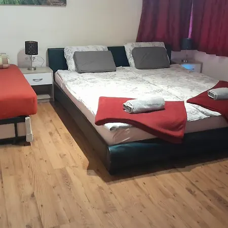 Holiday home Fairytale Wooden House By Ljubljana *