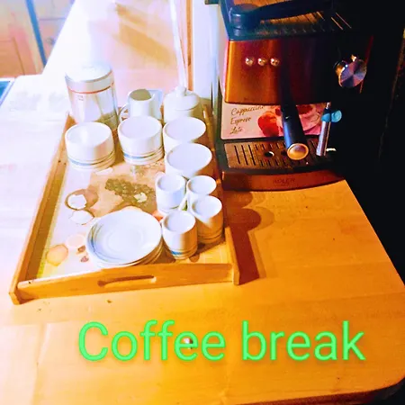 Fairytale Wooden House By Ljubljana * 格罗素普捷