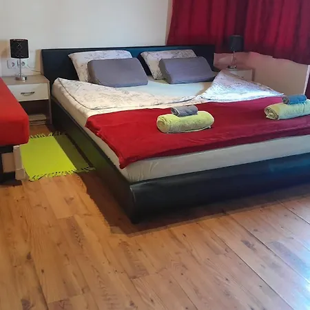 童话木屋 * 格罗素普捷