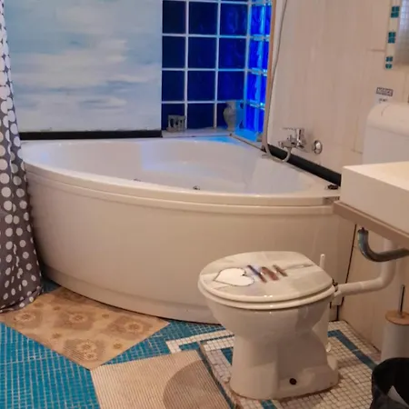 度假居 Fairytale Wooden House By Ljubljana 格罗素普捷