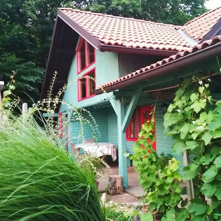 בית נופש Fairytale Wooden House By Ljubljana גרוסופליה
