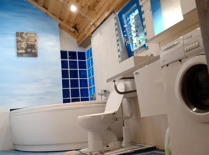 Fairytale Wooden House By Ljubljana *