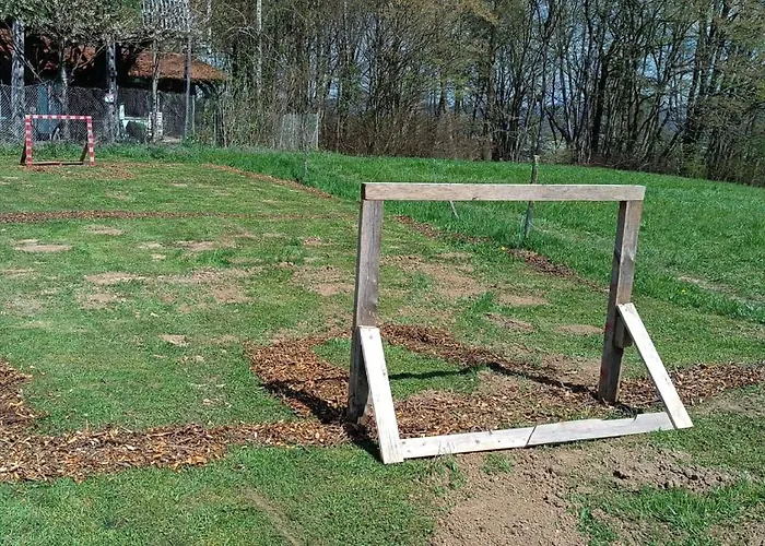 Vakantiehuis Fairytale Wooden House By Ljubljana