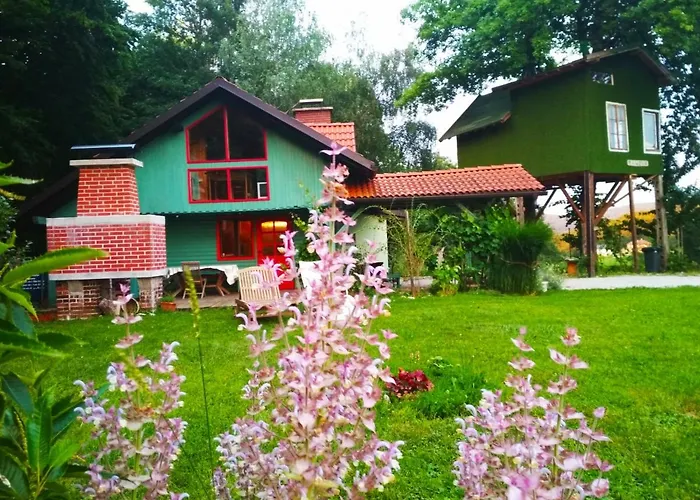 Fairytale Wooden House By Ljubljana Semesterbostad Grosuplje